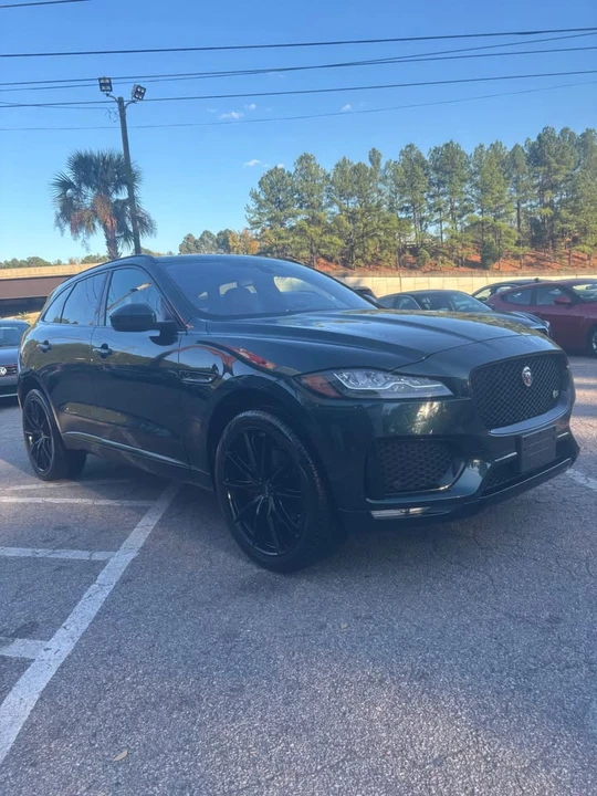 2017 Jaguar F-Pace - Image 5 of 19