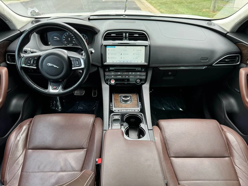2017 Jaguar F-Pace - Image 6 of 19