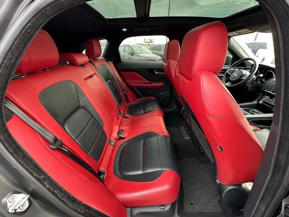 2017 Jaguar F-Pace - Image 14 of 20