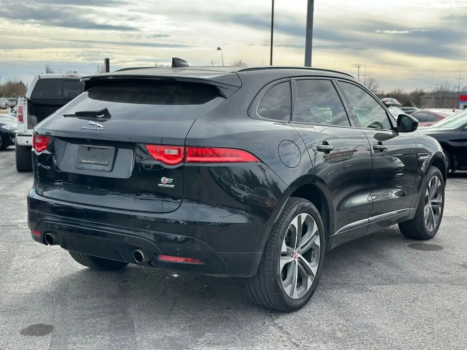 2017 Jaguar F-Pace - Image 6 of 20