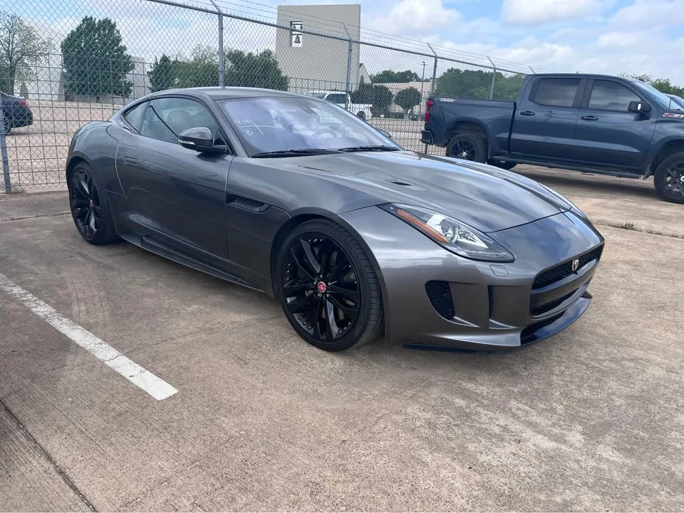 2017 Jaguar F-Pace - Image 2 of 6