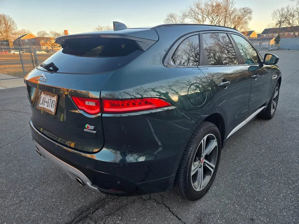 2017 Jaguar F-Pace - Image 15 of 20