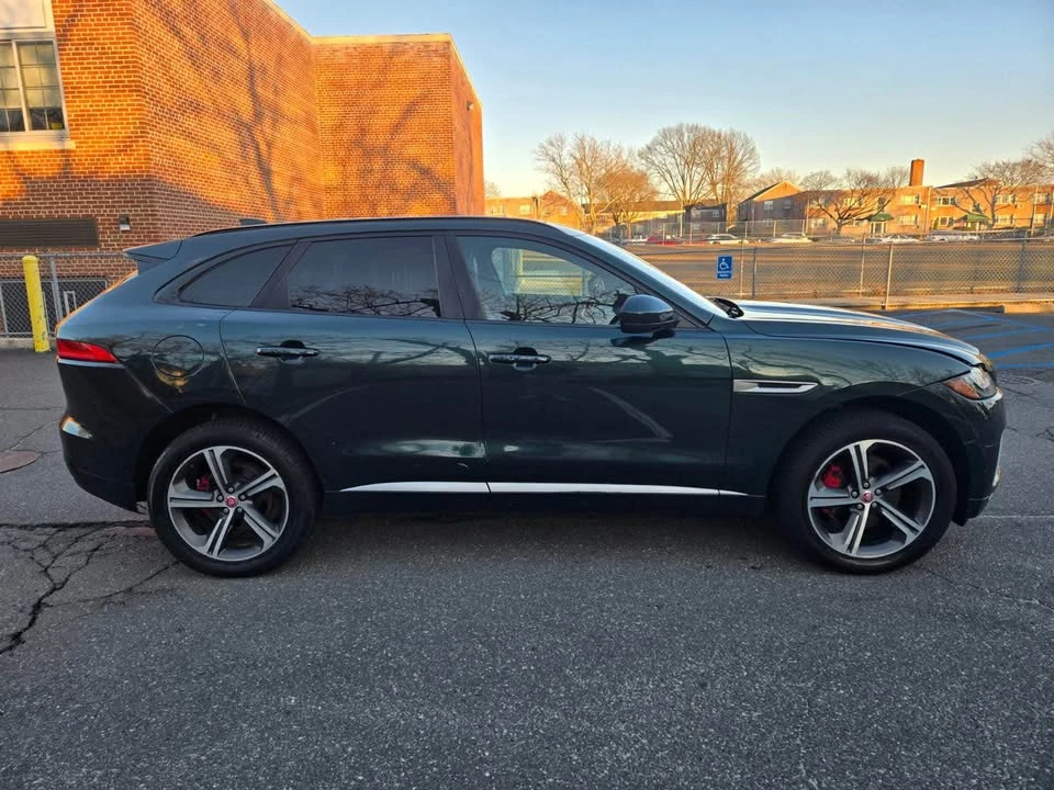 2017 Jaguar F-Pace - Image 14 of 20