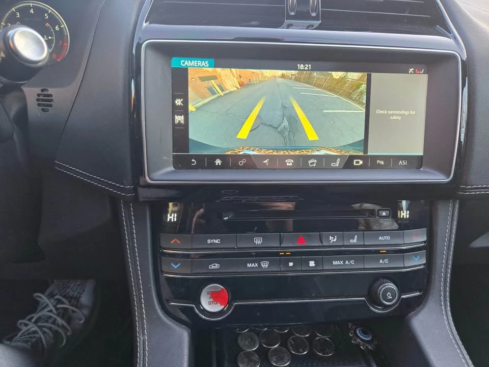 2017 Jaguar F-Pace - Image 17 of 20