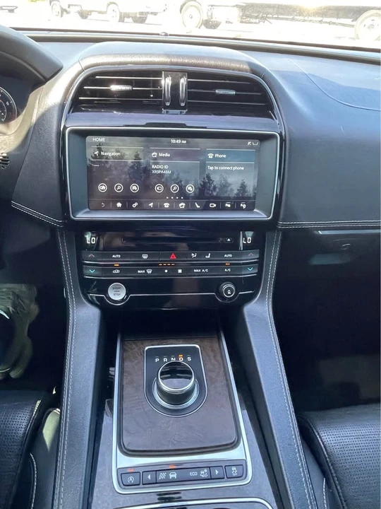 2017 Jaguar F-Pace - Image 11 of 11