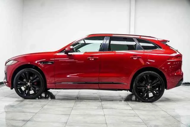 2017 Jaguar F-Pace - Image 7 of 17