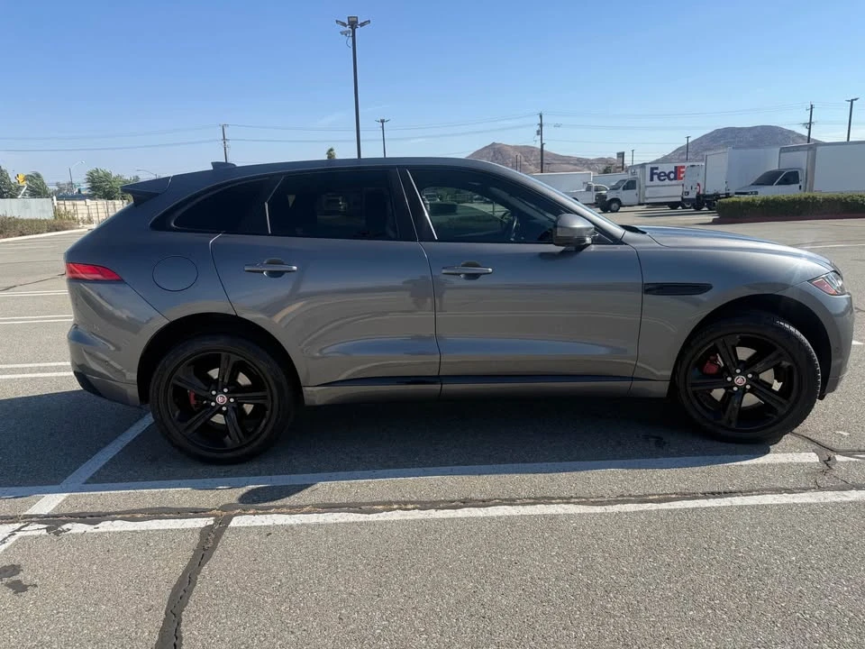 2017 Jaguar F-Pace - Image 6 of 14