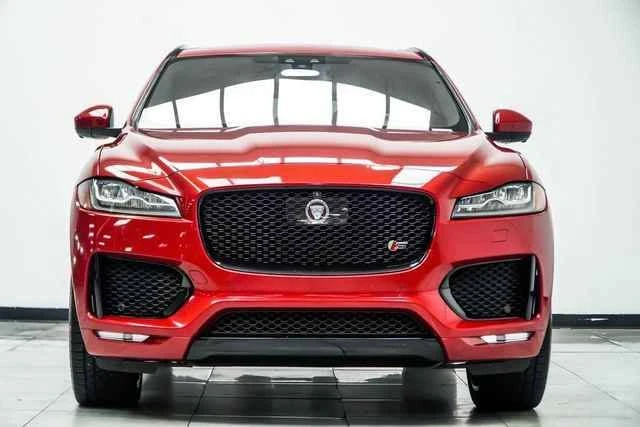 2017 Jaguar F-Pace - Image 6 of 17