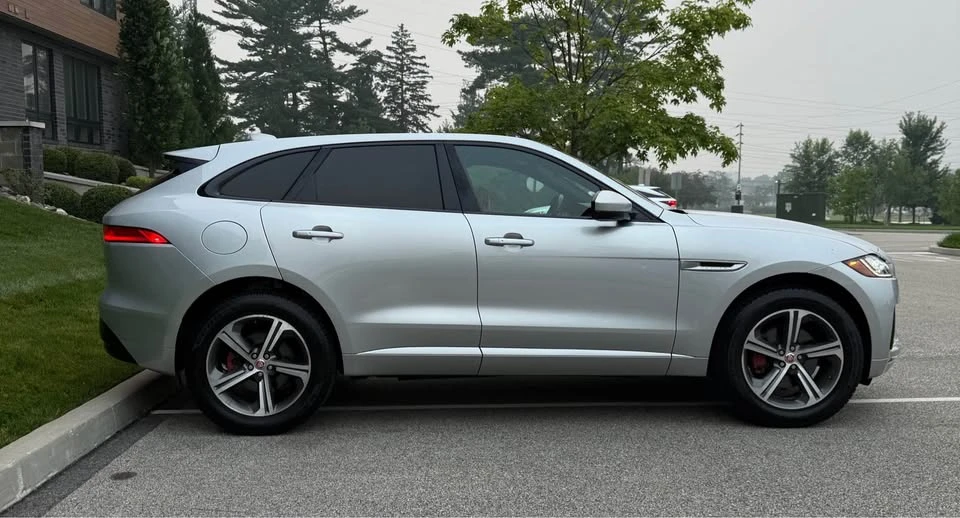 2017 Jaguar F-Pace - Image 12 of 14