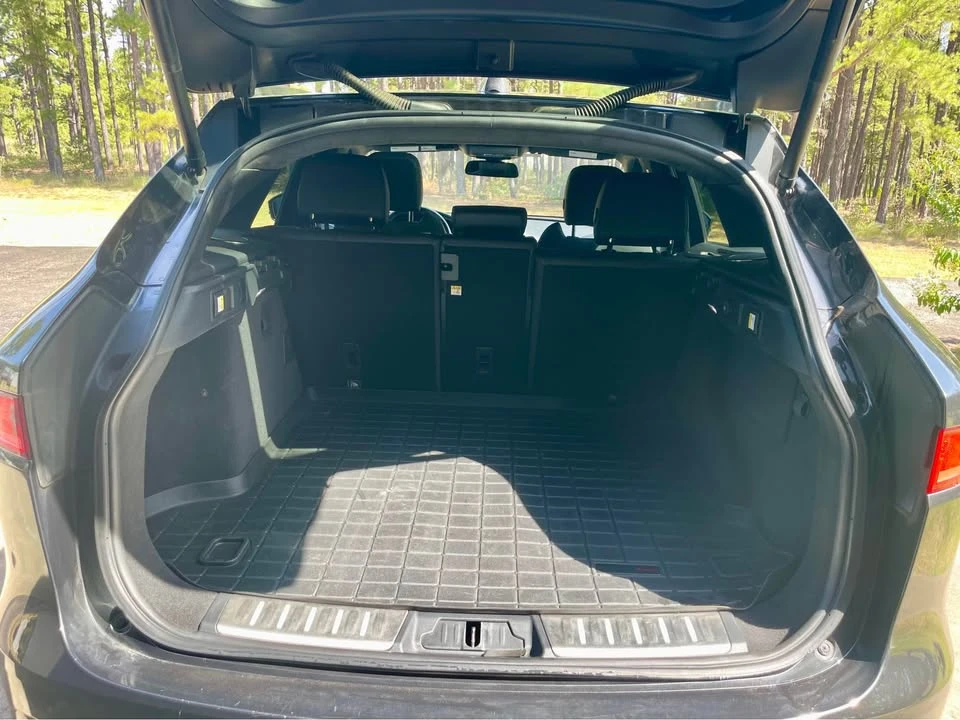 2017 Jaguar F-Pace - Image 10 of 11