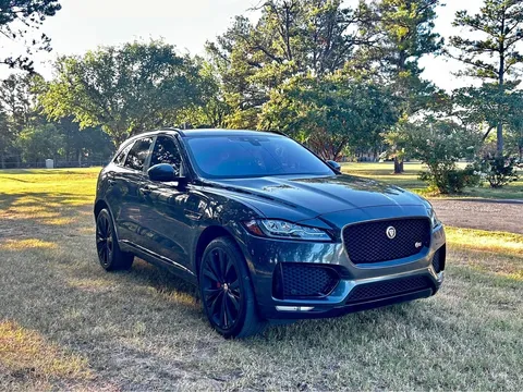 2017 Jaguar F-PACE S Sport Utility 4D