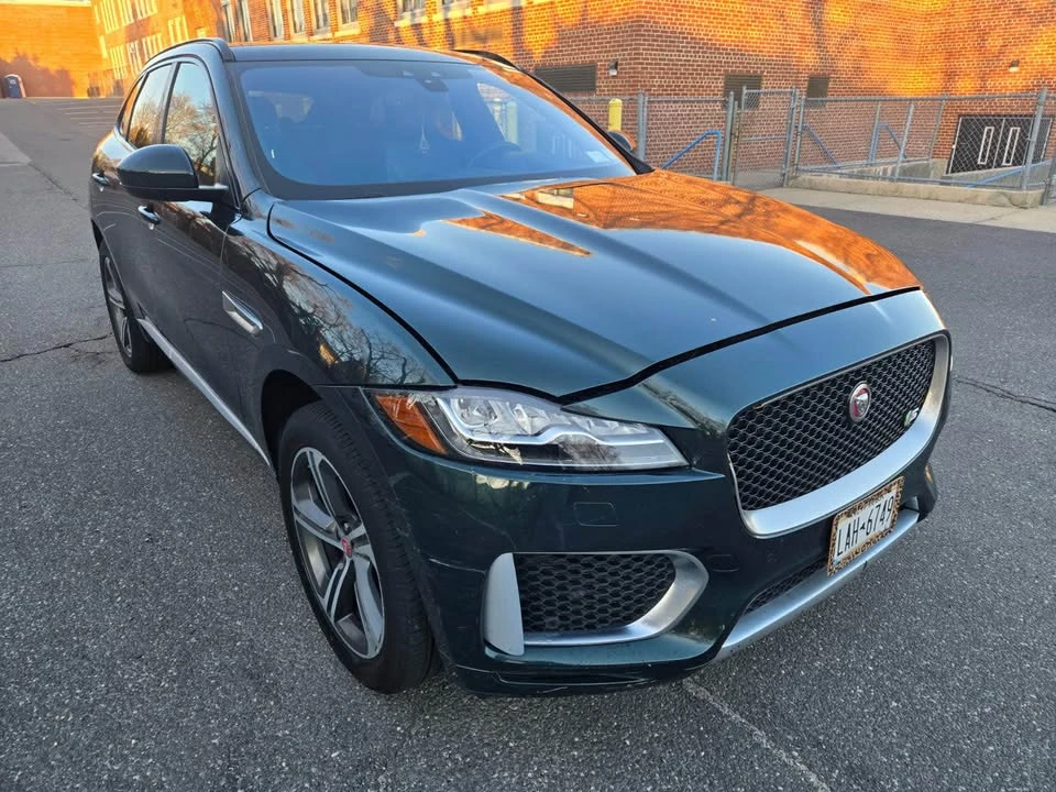 2017 Jaguar F-Pace - Image 7 of 20