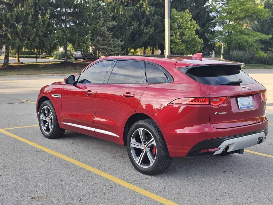 2017 Jaguar F-Pace - Image 3 of 14