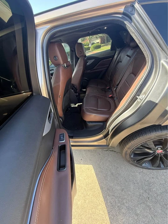 2017 Jaguar F-Pace - Image 14 of 19