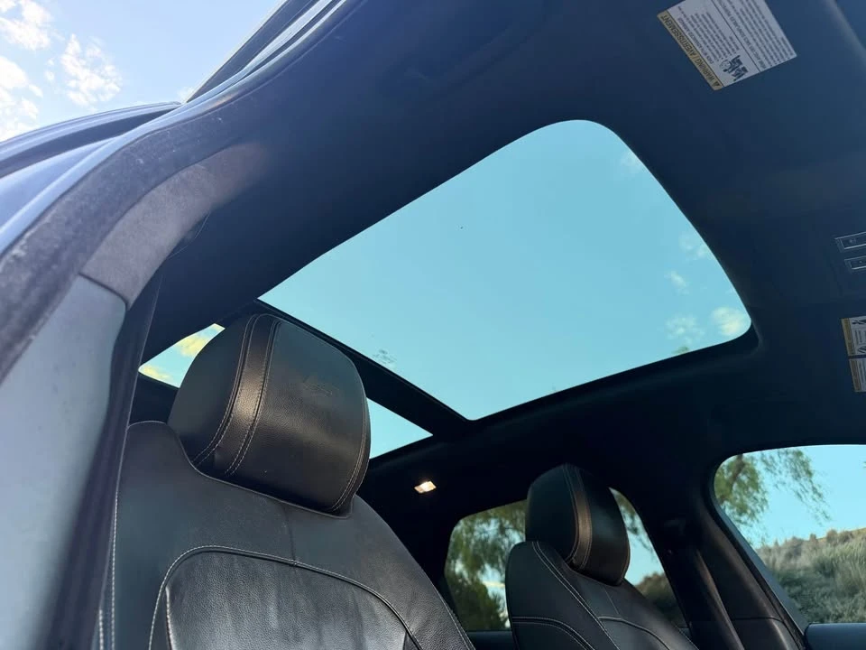 2017 Jaguar F-Pace - Image 11 of 18