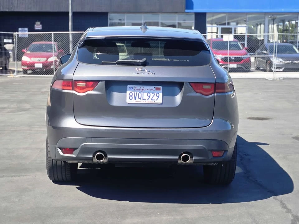 2017 Jaguar F-Pace - Image 3 of 15
