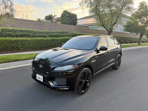 2017 Jaguar F-PACE S Sport Utility 4D