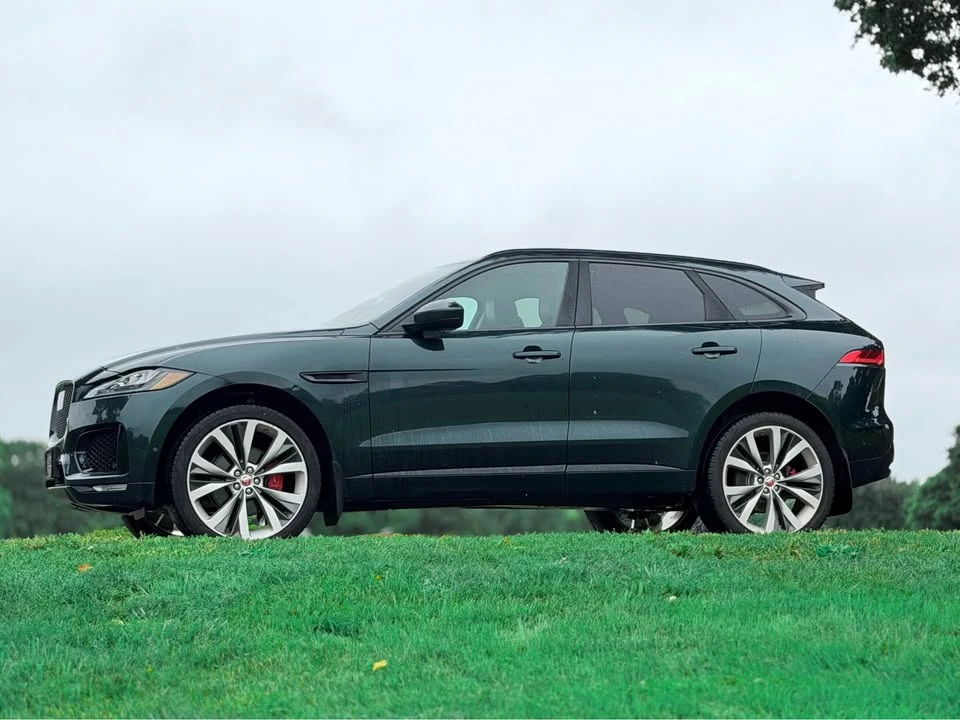 2017 Jaguar F-Pace - Image 10 of 20