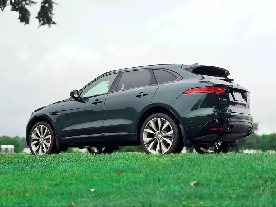 2017 Jaguar F-Pace - Image 12 of 20