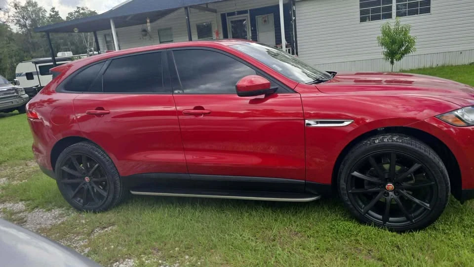 2017 Jaguar F-Pace - Image 4 of 8