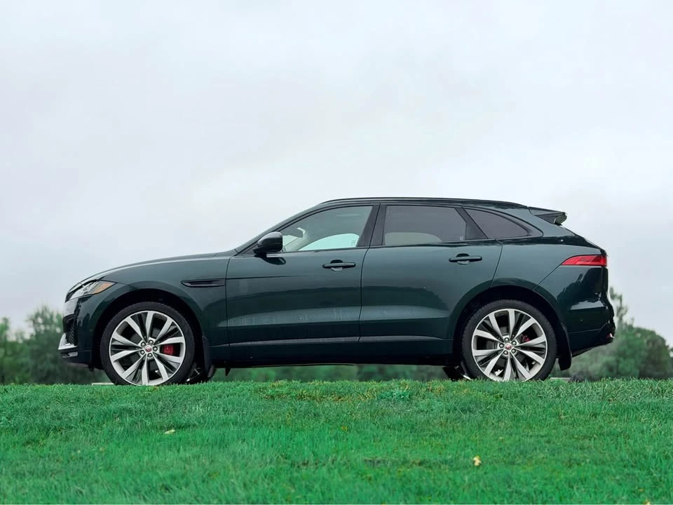 2017 Jaguar F-Pace - Image 8 of 20