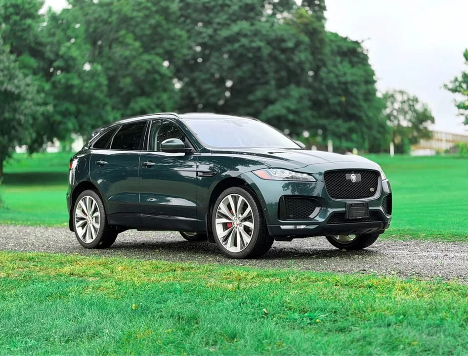 2017 Jaguar F-Pace - Image 3 of 20