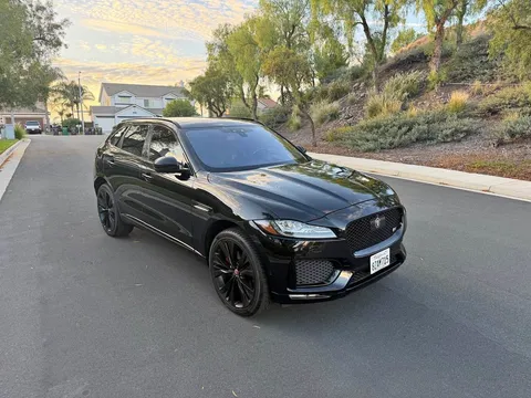 2017 Jaguar F-PACE S Sport Utility 4D