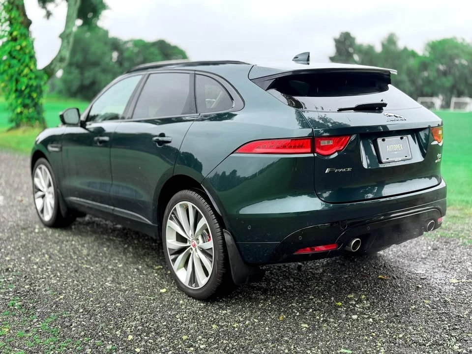 2017 Jaguar F-Pace - Image 7 of 20