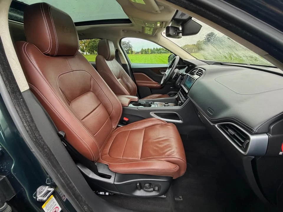 2017 Jaguar F-Pace - Image 13 of 20