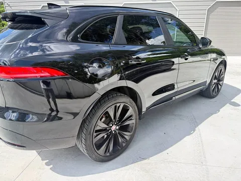 2017 Jaguar F-PACE S Sport Utility 4D
