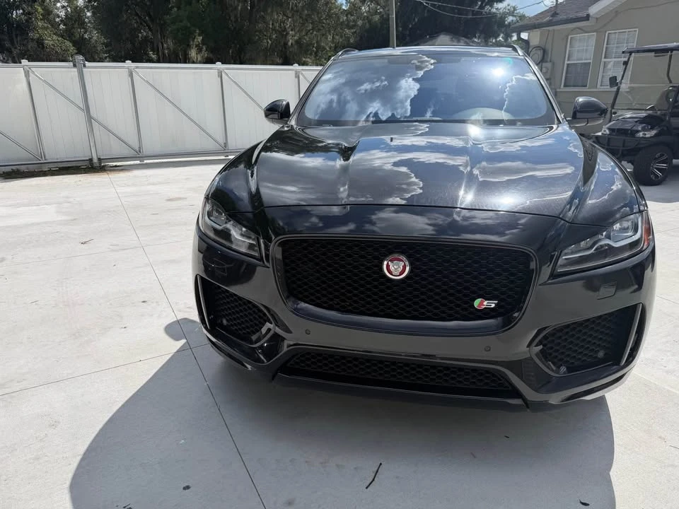 2017 Jaguar F-Pace - Image 8 of 11