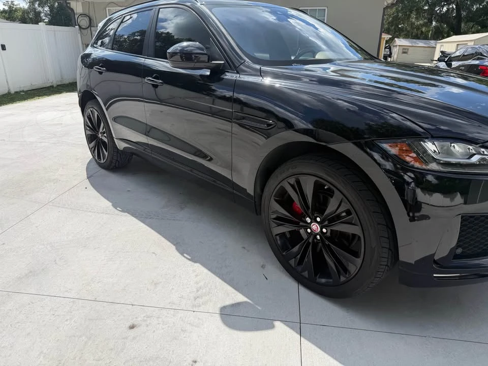 2017 Jaguar F-Pace - Image 7 of 11
