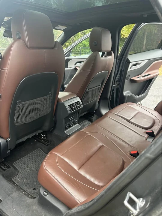 2017 Jaguar F-Pace - Image 8 of 11