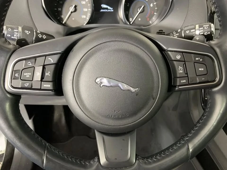 2017 Jaguar F-Pace - Image 20 of 20