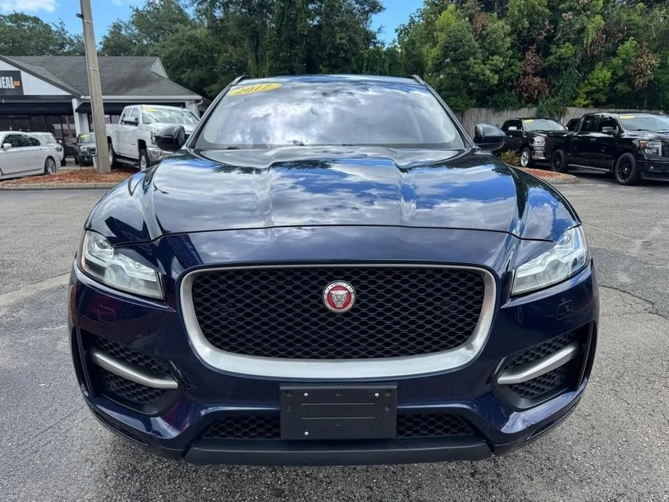 2017 Jaguar F-Pace - Image 2 of 14