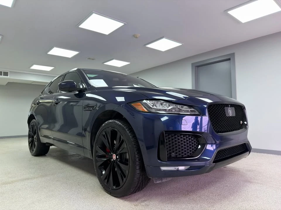2017 Jaguar F-Pace - Image 4 of 20