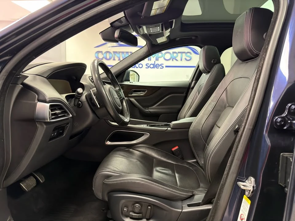 2017 Jaguar F-Pace - Image 9 of 20