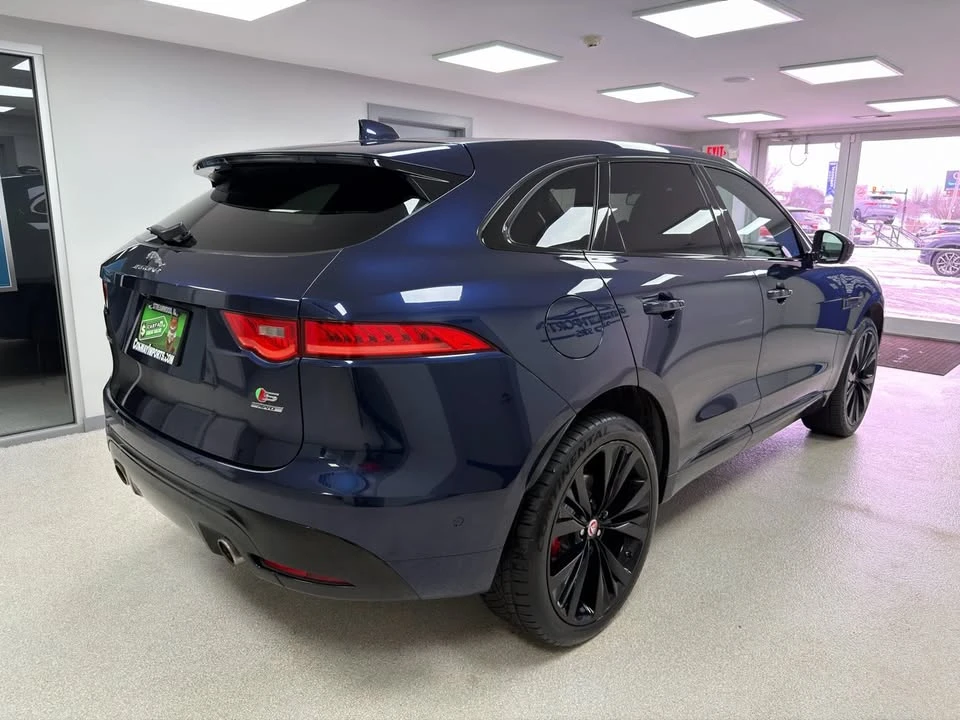 2017 Jaguar F-Pace - Image 3 of 20