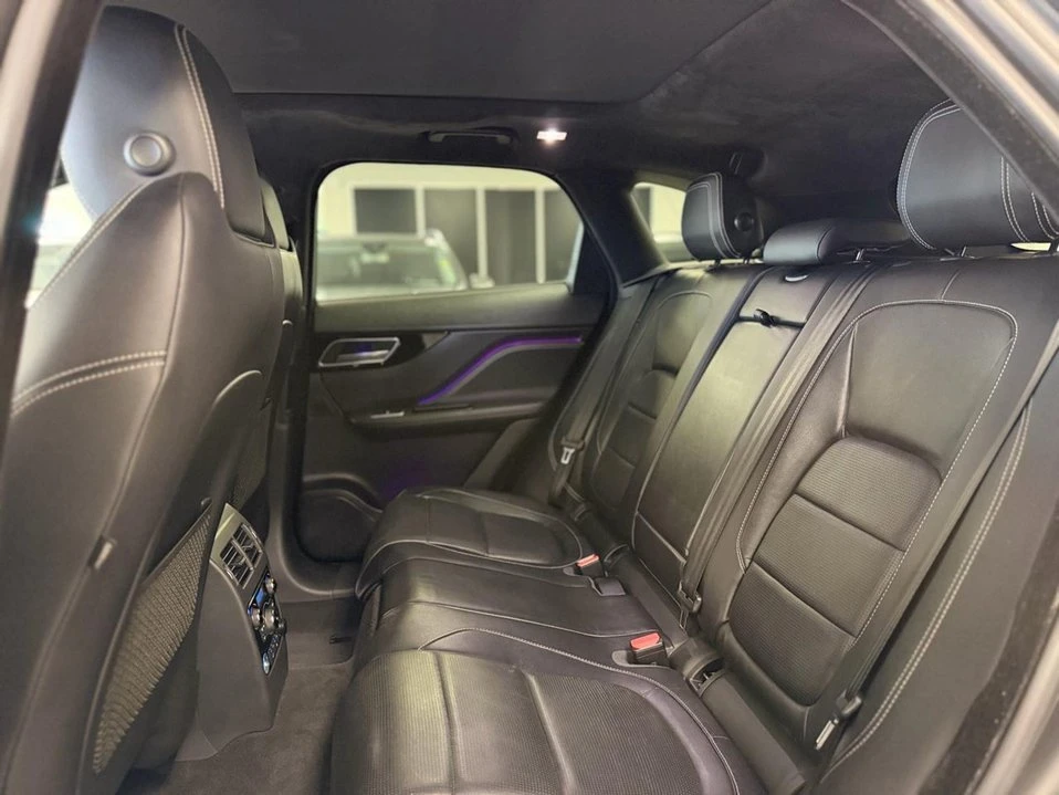 2017 Jaguar F-Pace - Image 11 of 20