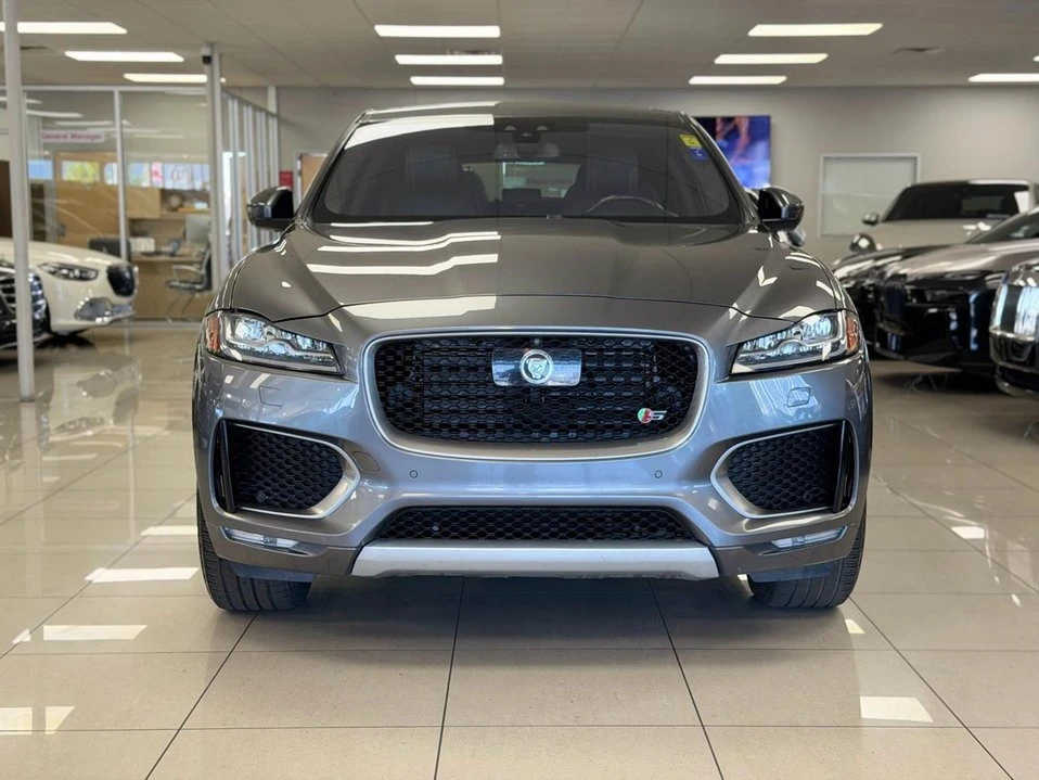 2017 Jaguar F-Pace - Image 4 of 20