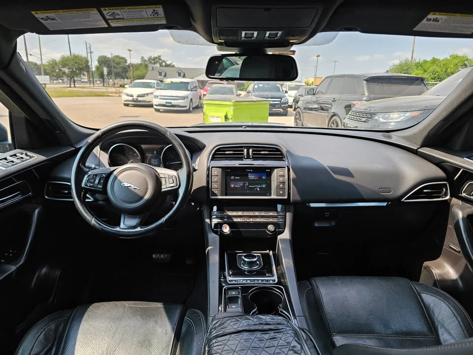 2017 Jaguar F-Pace - Image 12 of 18