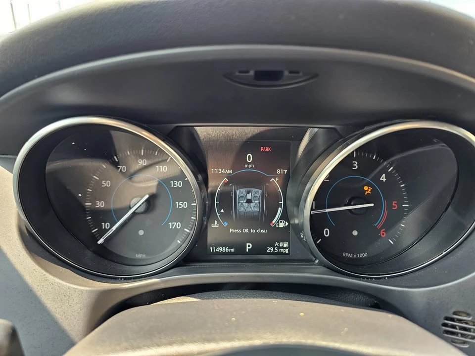 2017 Jaguar F-Pace - Image 14 of 18