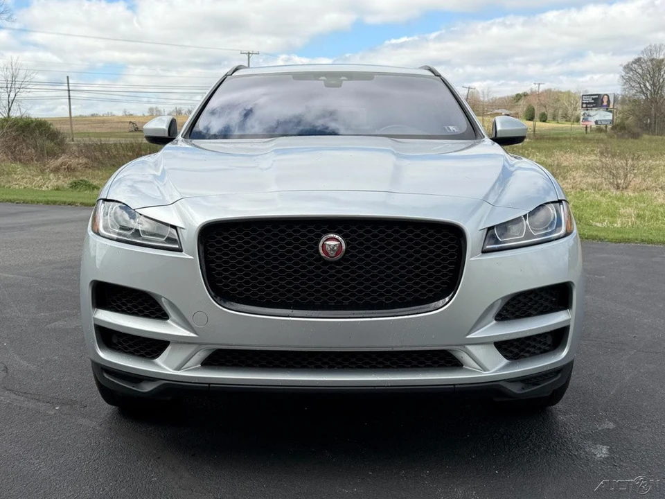 2017 Jaguar F-Pace - Image 9 of 21