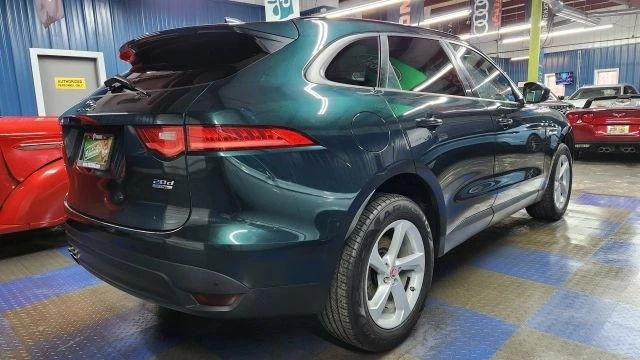 2017 Jaguar F-Pace - Image 3 of 12