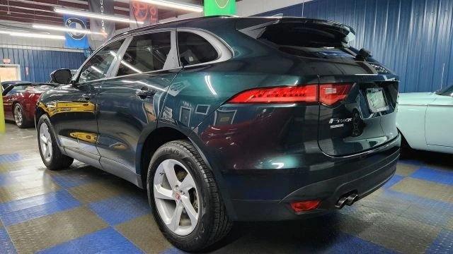 2017 Jaguar F-Pace - Image 4 of 12