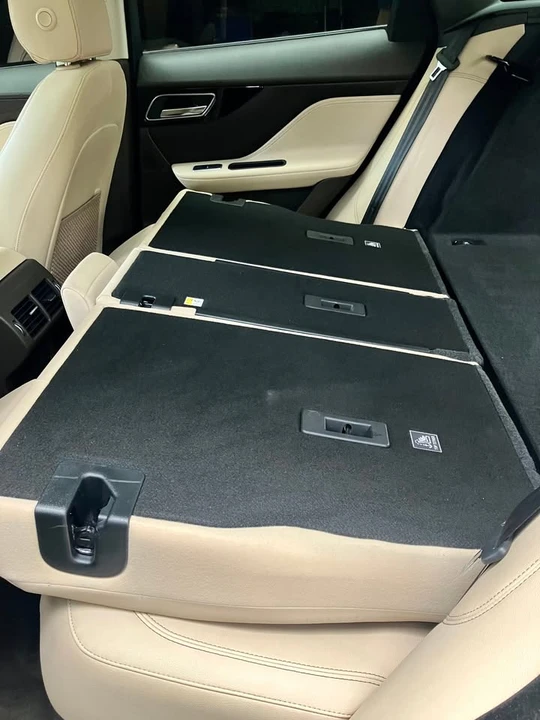 2017 Jaguar F-Pace - Image 19 of 20