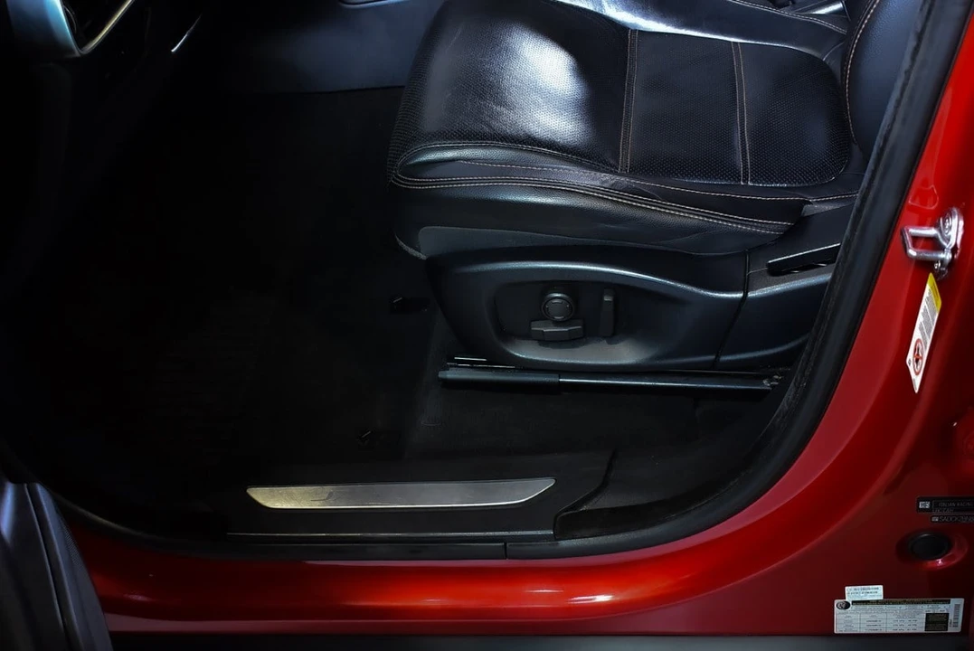 2017 Jaguar F-Pace - Image 30 of 31