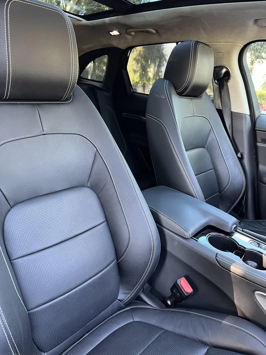 2017 Jaguar F-Pace - Image 29 of 31