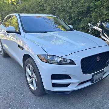 2017 Jaguar F-Pace 35T