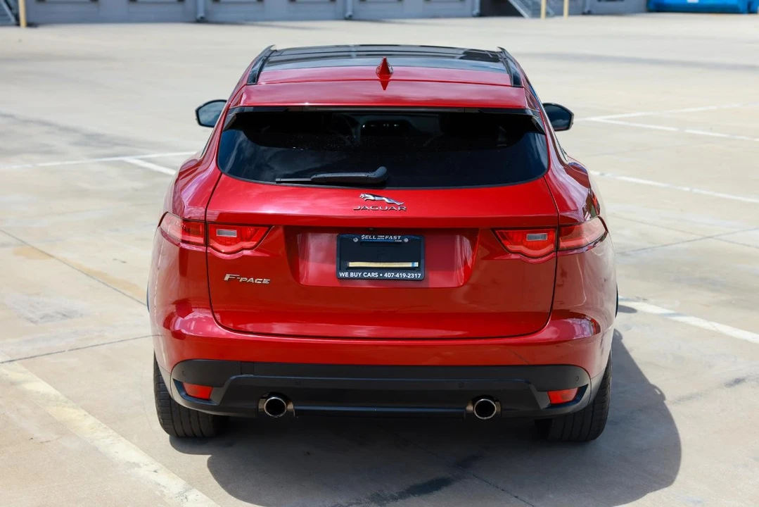 2017 Jaguar F-Pace - Image 10 of 21